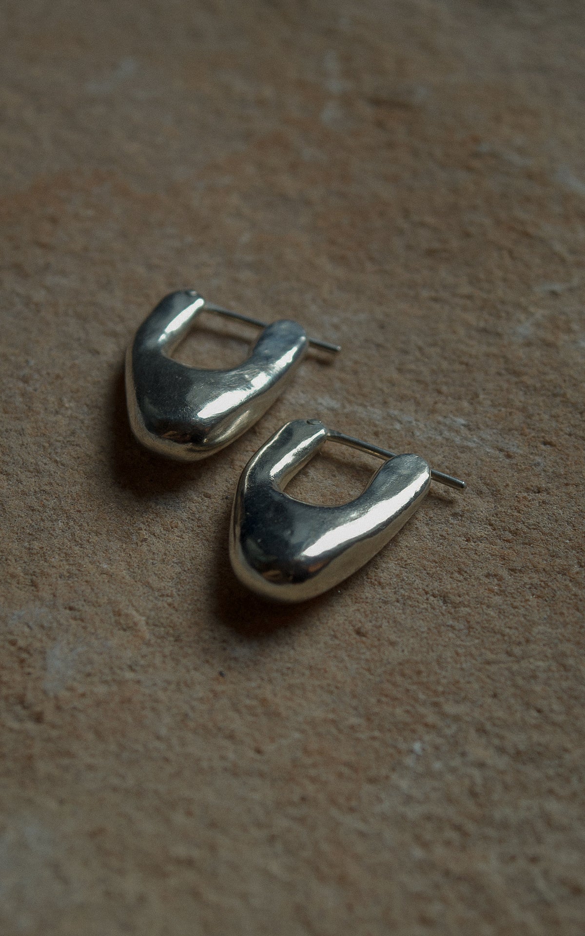 Droop Loop Pierce
