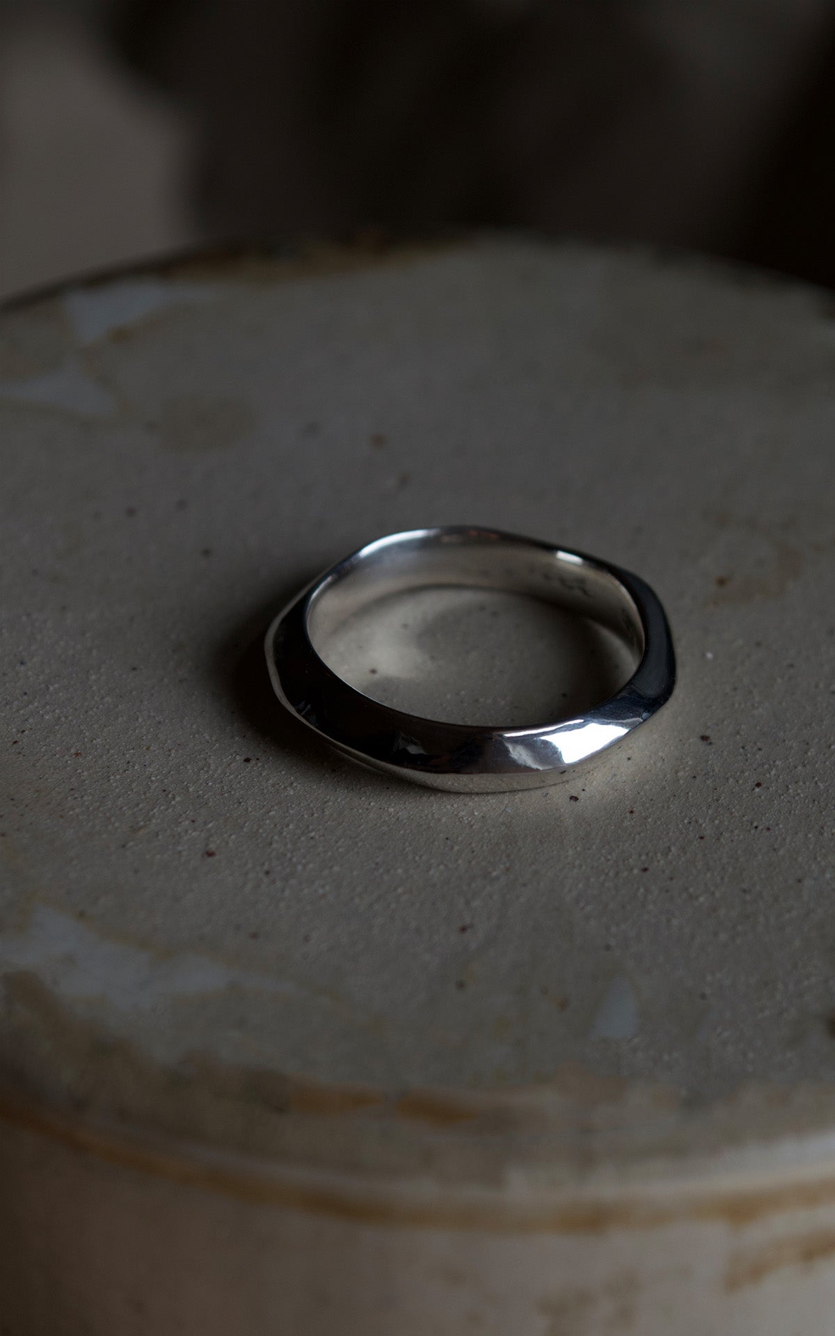Angular Ring