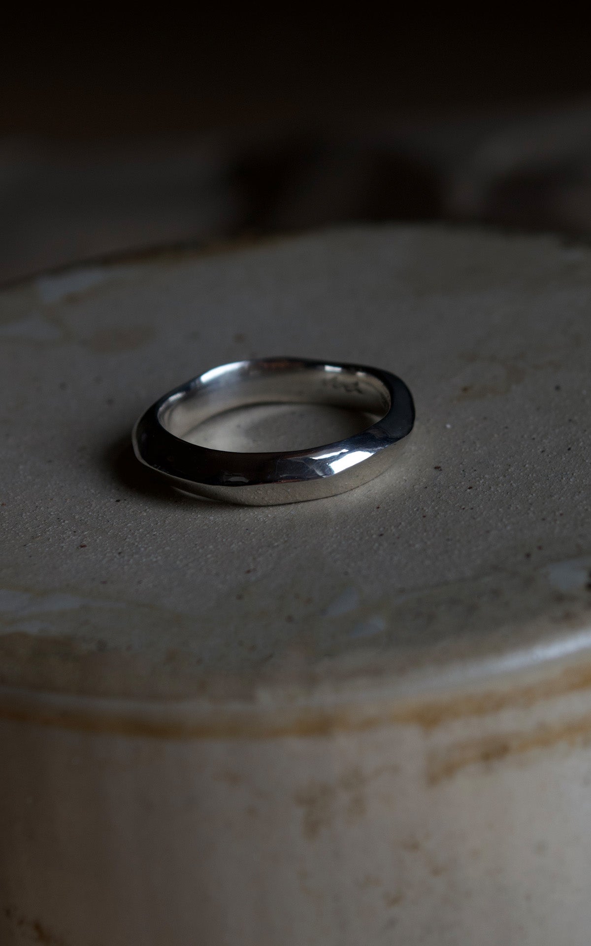 Angular Ring