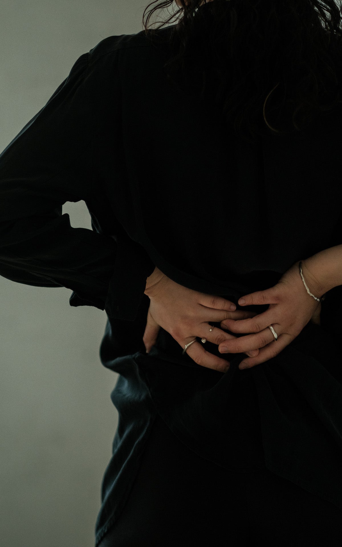 Asymmetry ball space ring