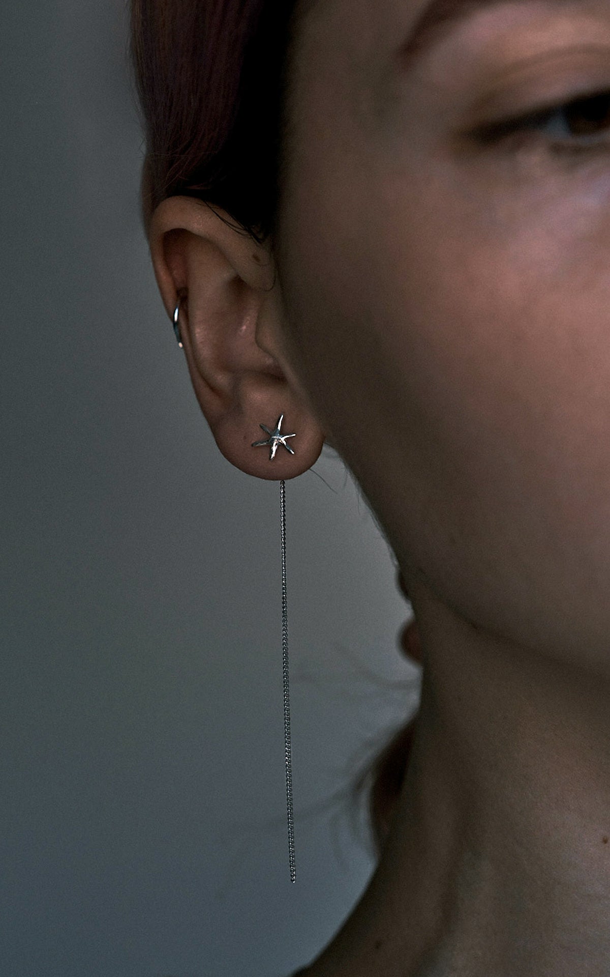 Long chain ear cuff
