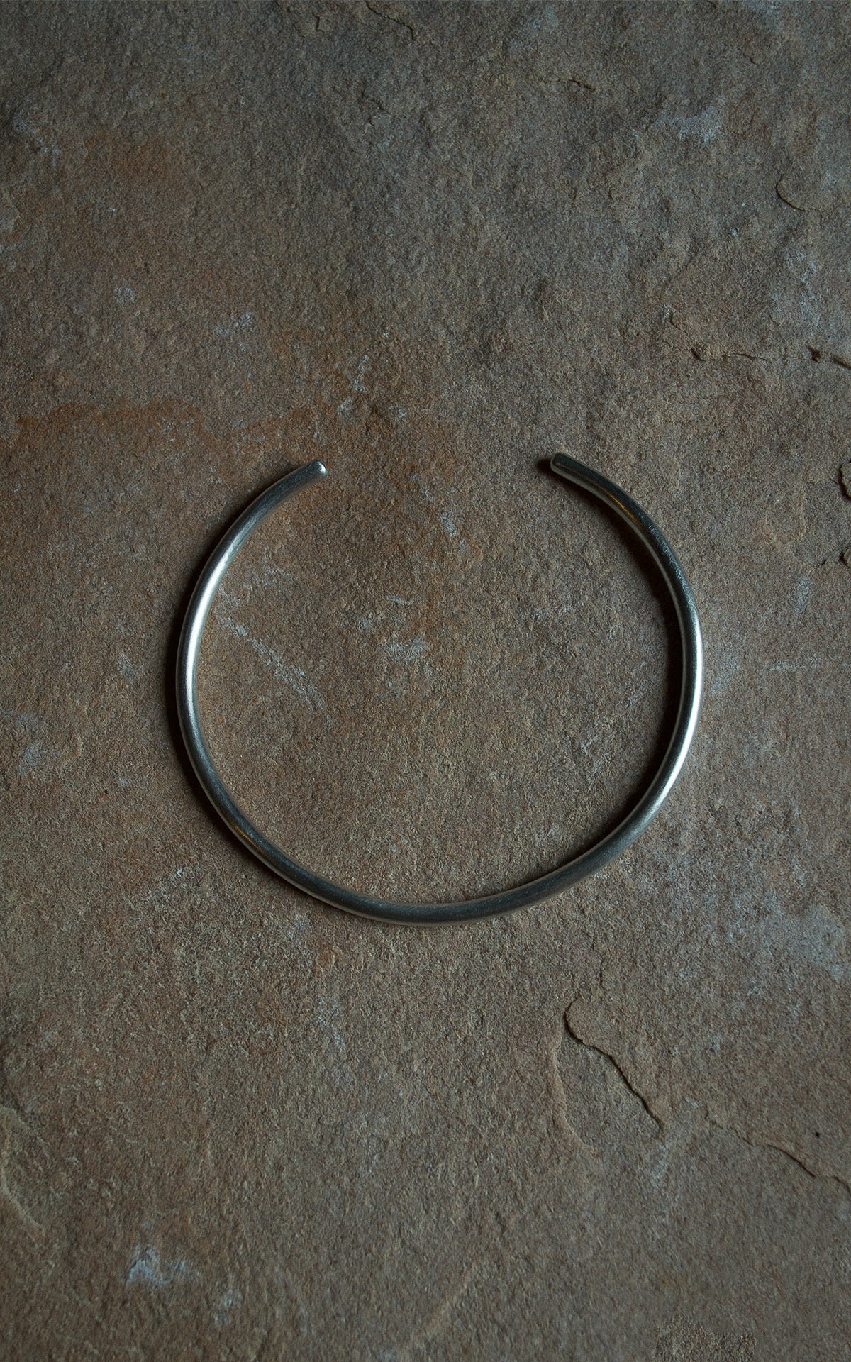 Matte bangle