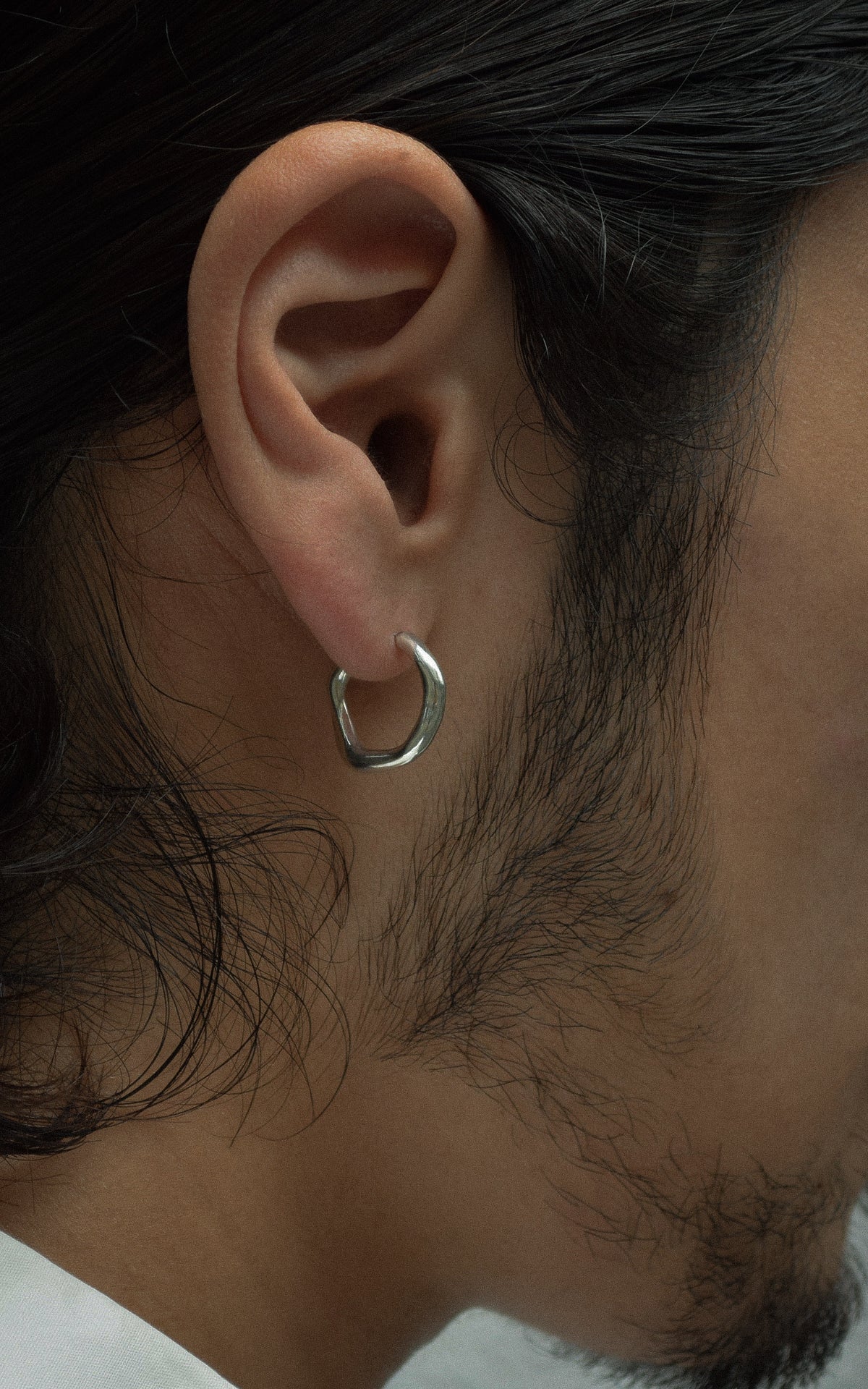 Melt hoop pierce (L)