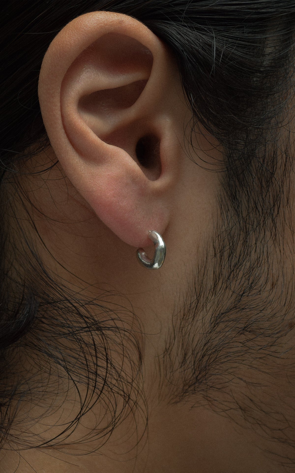 Melt hoop pierce (S)