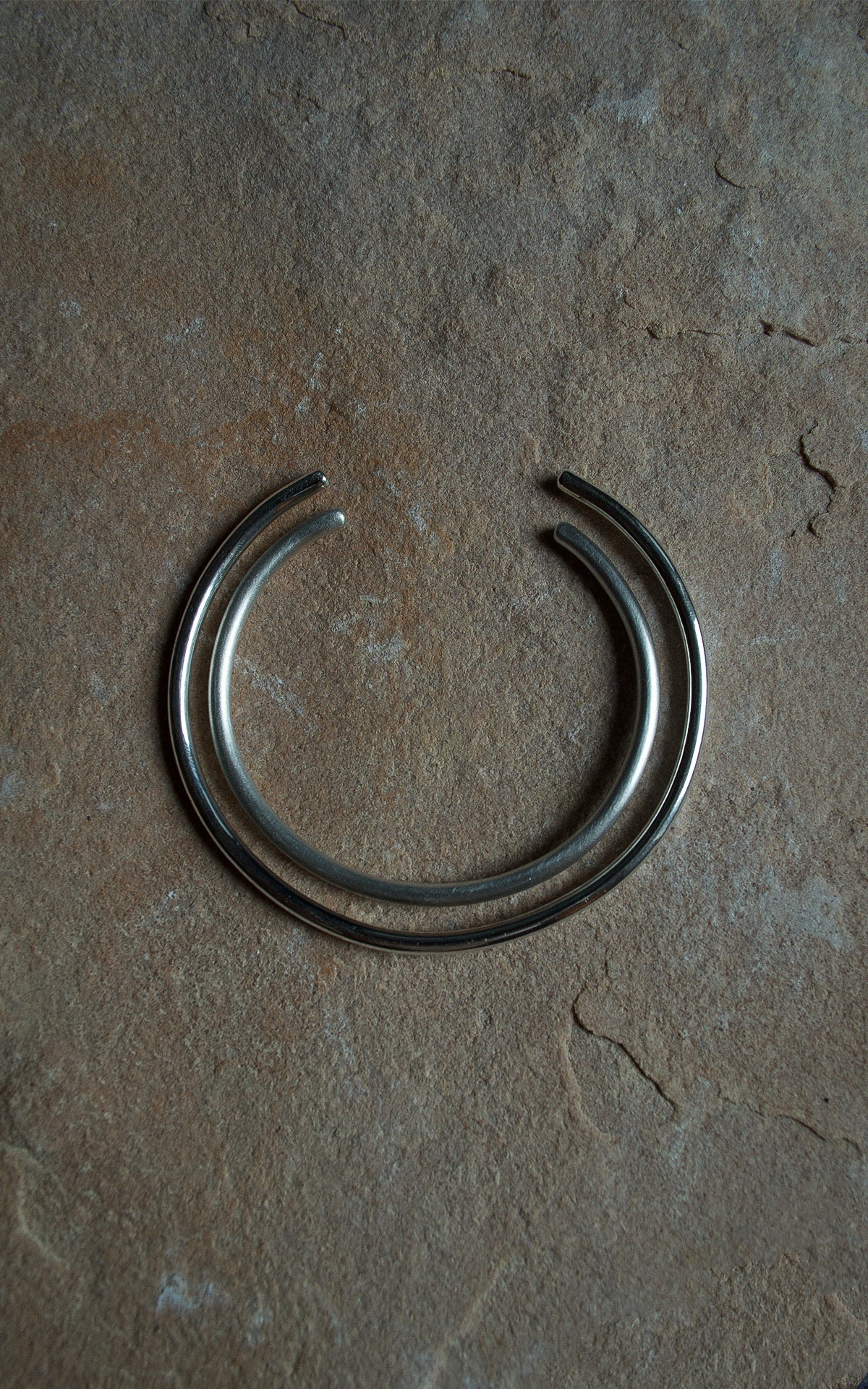 Plain bangle