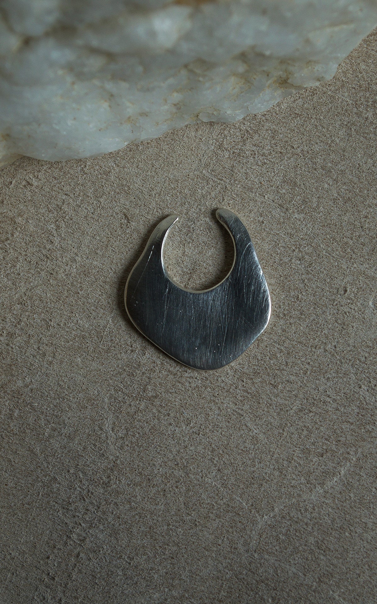 Ear cuff " Puddle "
