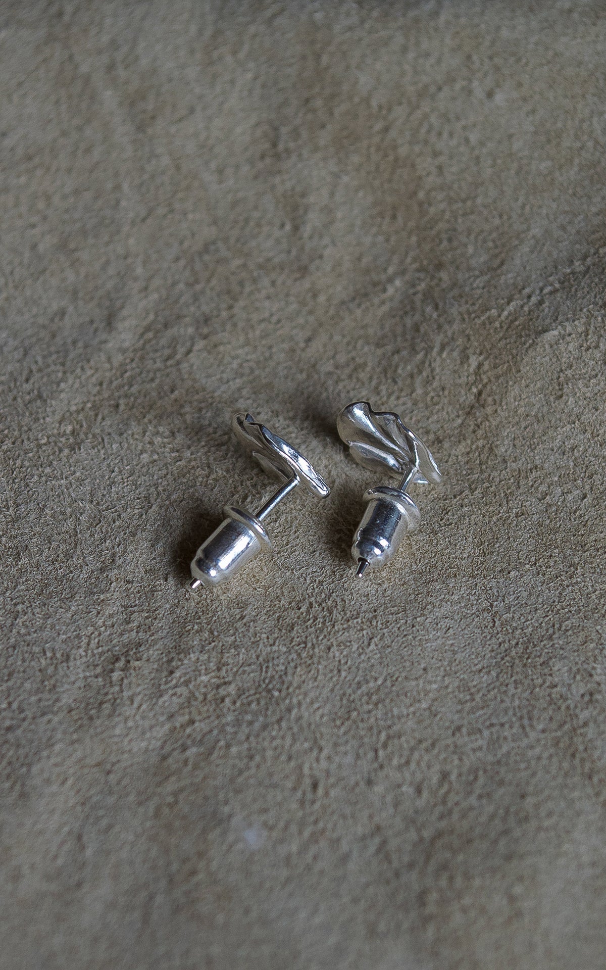 Scalloped Edge Pierce