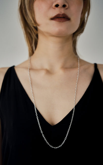 Offset Mantel Necklace