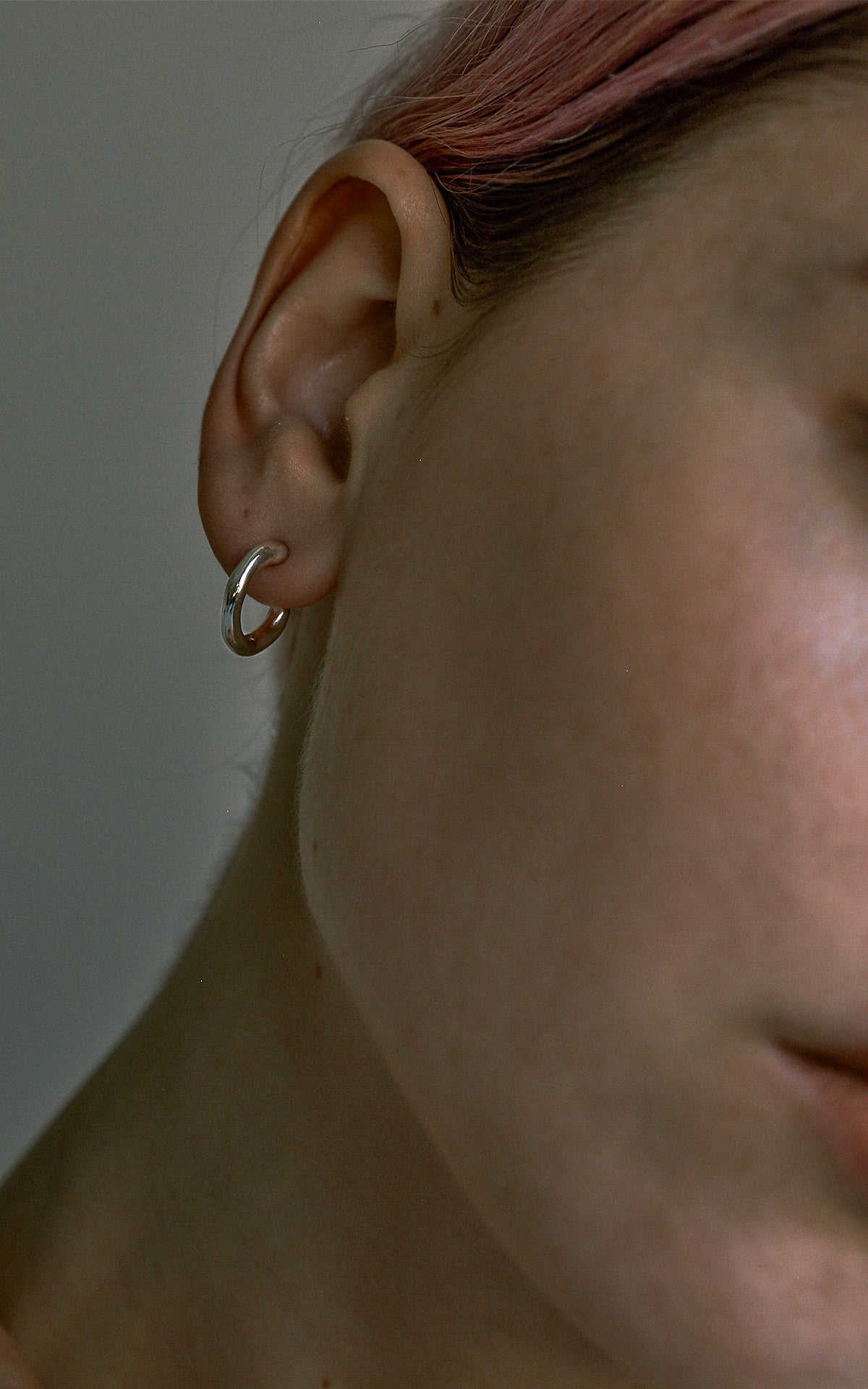 Melt Hoop Pierce (Medium)