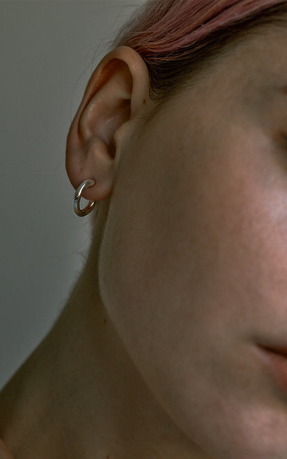 Melt Hoop Pierce (Medium)