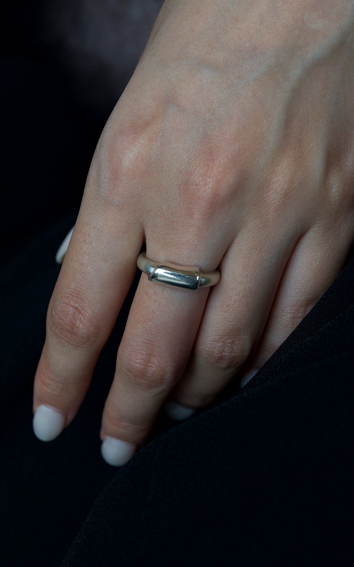 Still Bar Ring