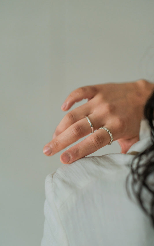 Uneven Ring